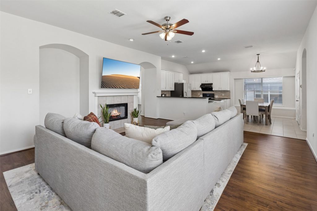 11809 Woodland Way, Frisco, TX 75035 — photo 1