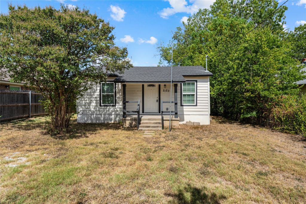2123 Burnett Avenue, Waco, TX 76706 — photo 1