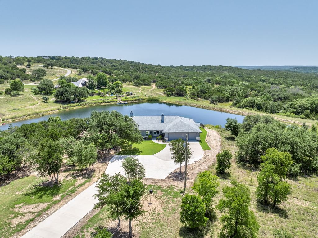 1665 Overlook Ridge