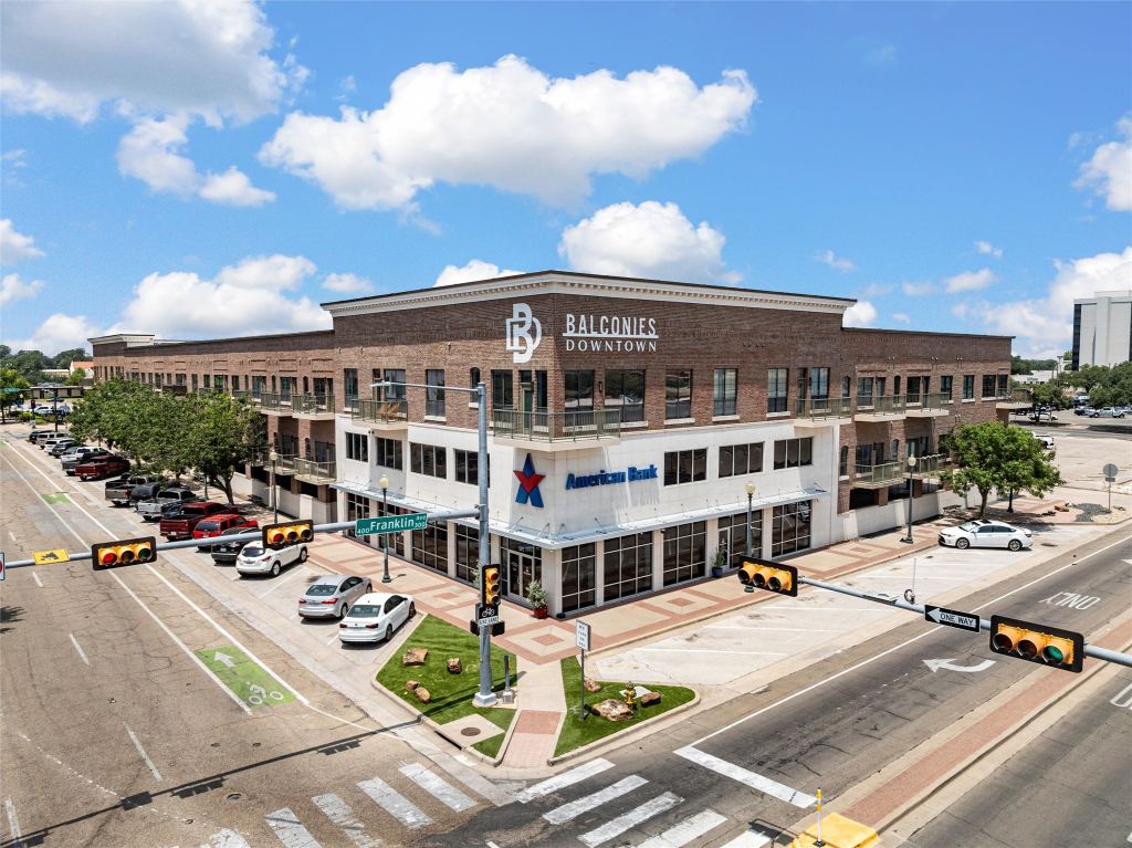 330 Austin Avenue 328, Waco, TX 76701 — photo 1