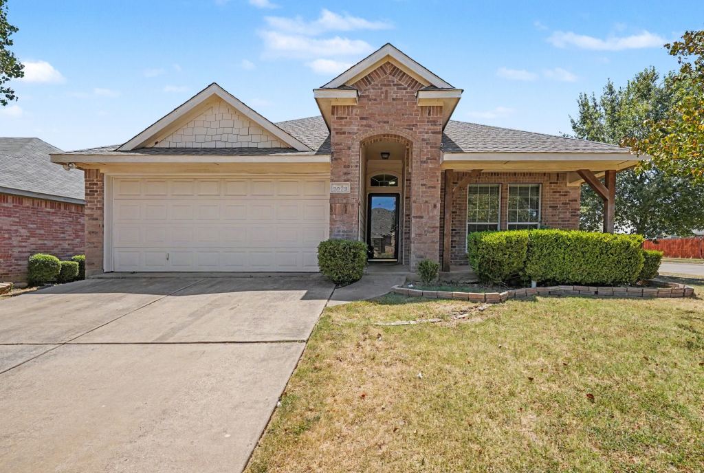 2073 Joyner Ranch Road, Fort Worth, TX 76134 — photo 1