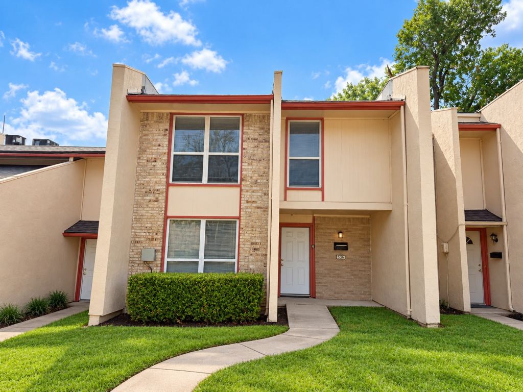 536 Valley Park Drive, Garland, TX 75043 — photo 1