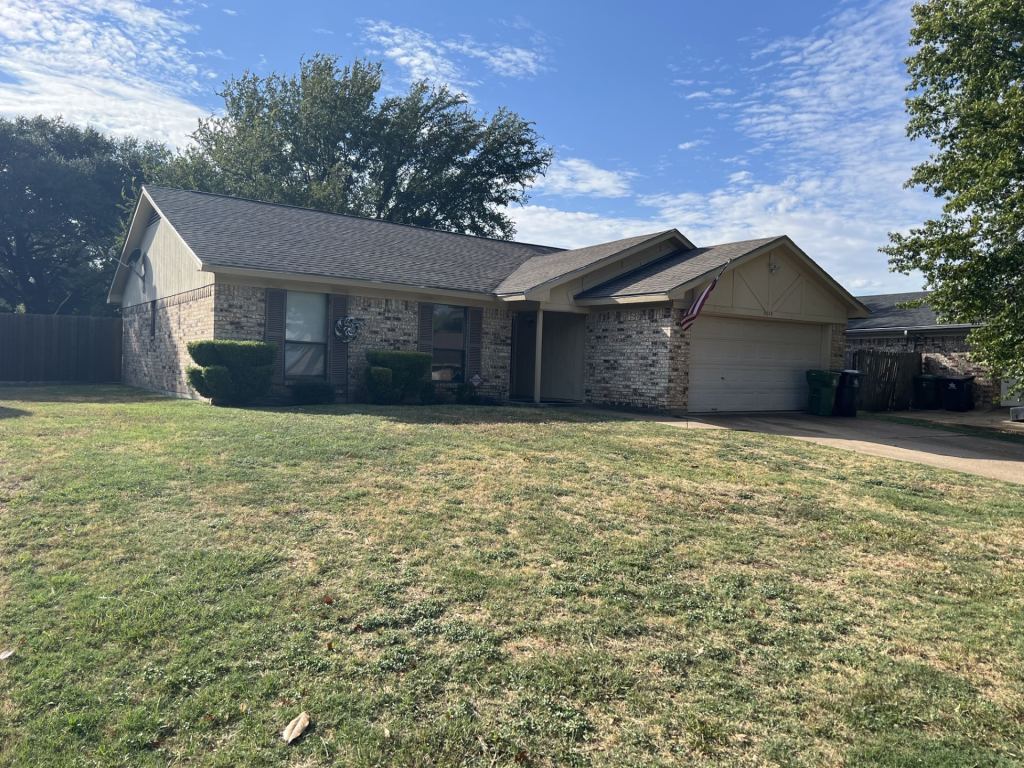 5014 Osage Drive, Arlington, TX 76018 — photo 1