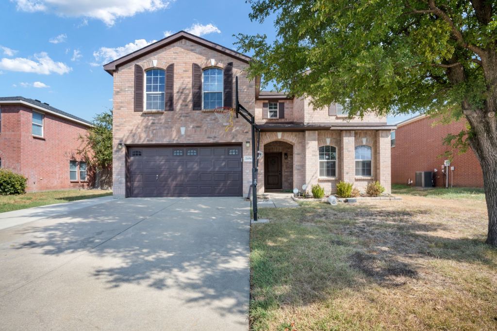 2456 Arroyo Springs Drive