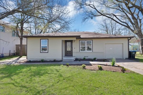 3005 Maple Avenue, Greenville, TX 75402 — photo 1