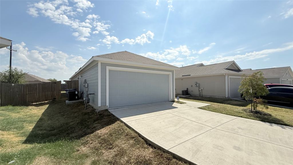 1005 Desert Willow Drive, Princeton, TX 75407 — photo 1