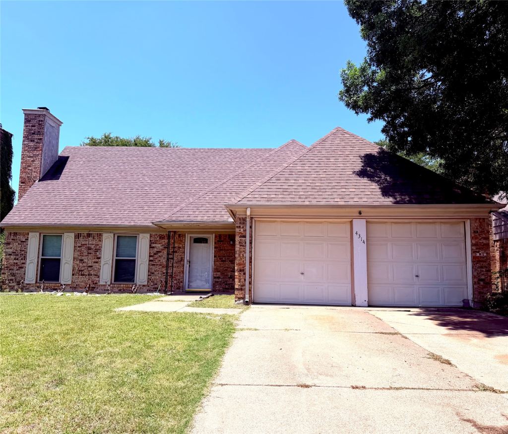 4314 Lorraine Avenue, Grand Prairie, TX 75052 — photo 1
