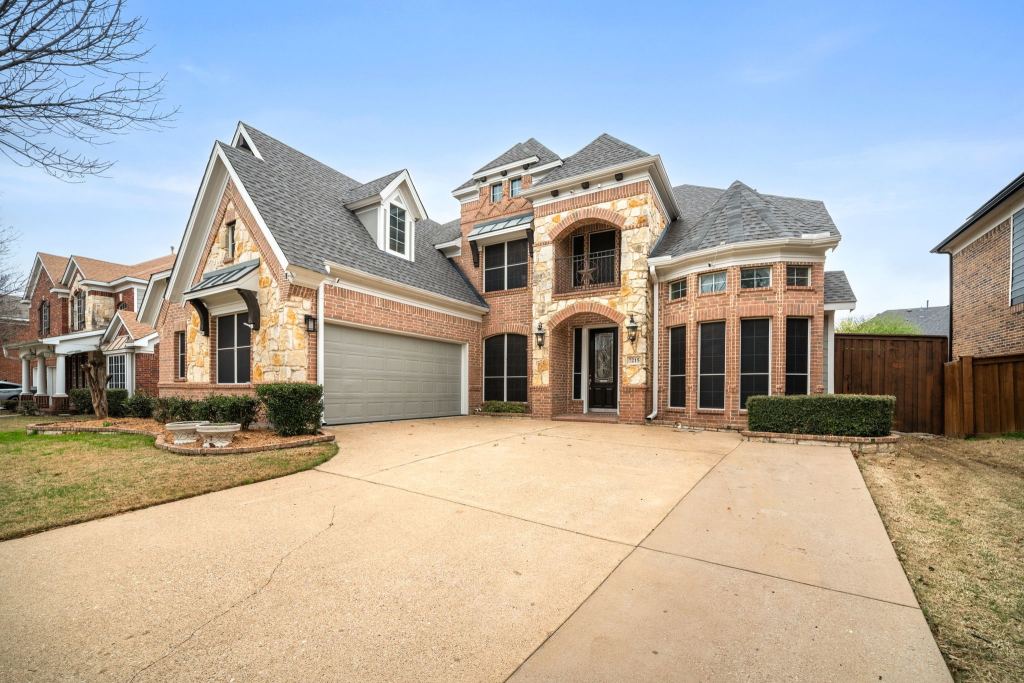 7215 Herboso, Grand Prairie, TX 75054 — photo 1