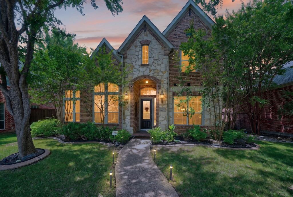 2227 Fox crossing Lane, Frisco, TX 75036 — photo 1