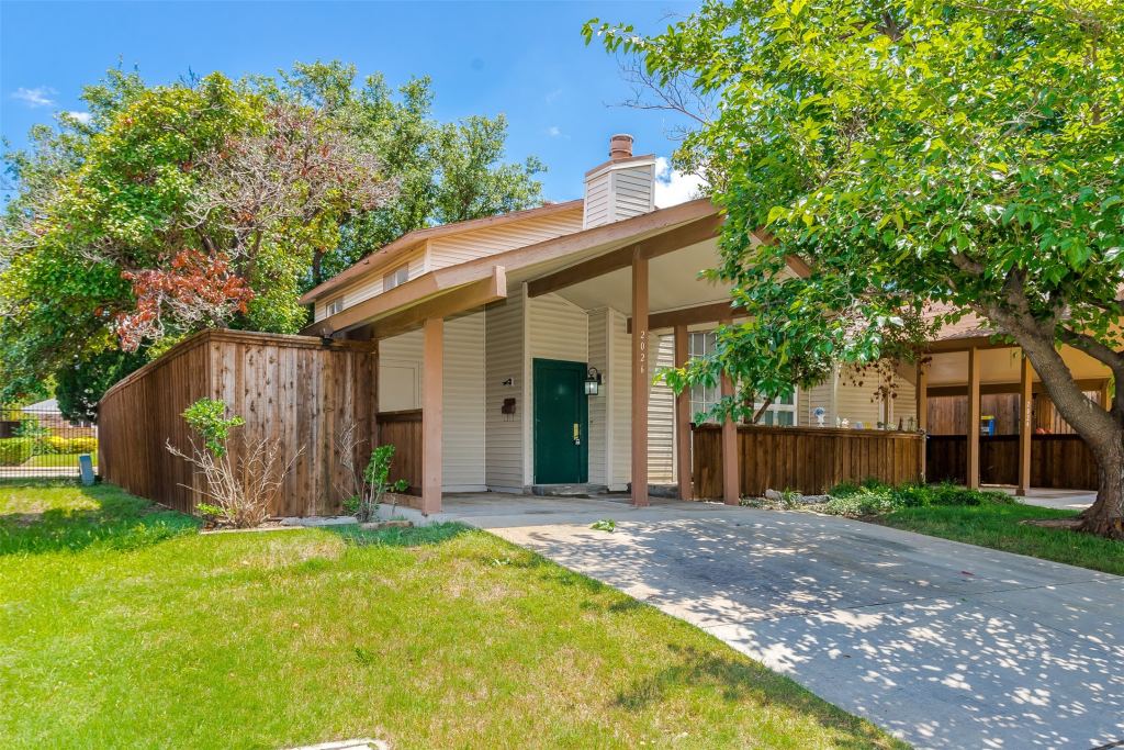 2026 Via Ballena, Carrollton, TX 75006 — photo 1