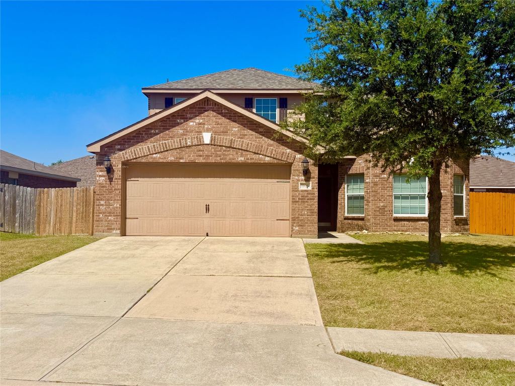 1105 First Street, Sanger, TX 76266 — photo 1