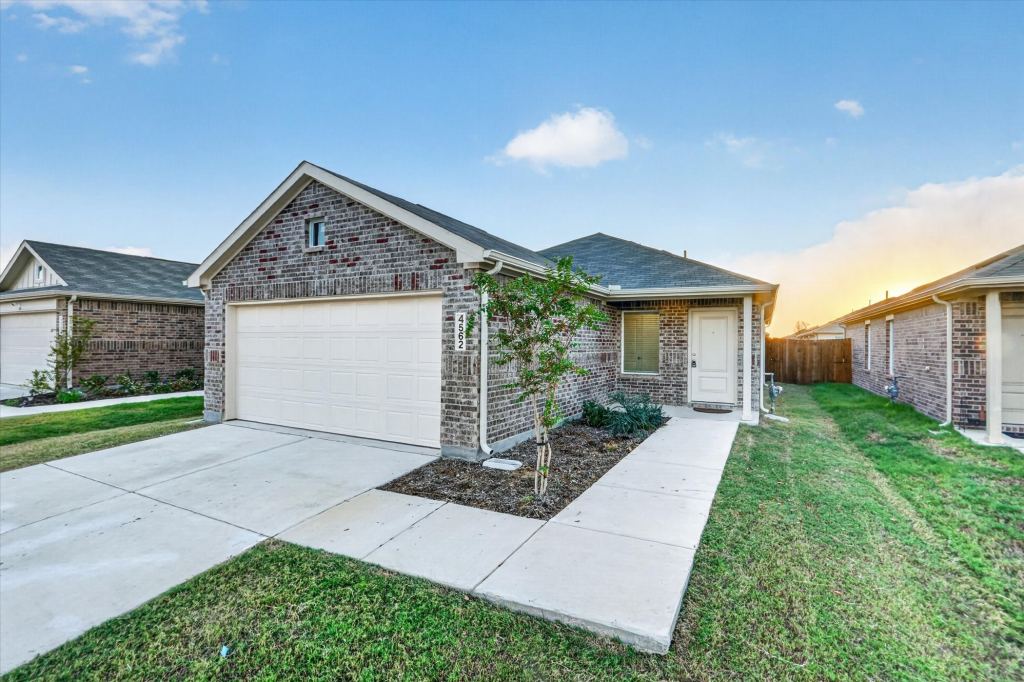 4562 Riverbank Road, Crandall, TX 75114 — photo 1