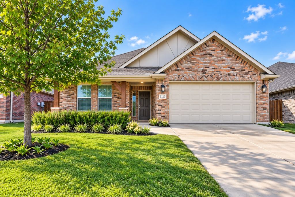 2120 Swenson Ranch Trail, Fort Worth, TX 76134 — photo 1