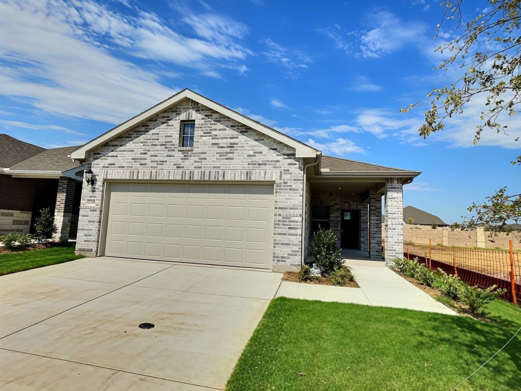 5206 Golden Trout Drive, Princeton, TX 75071 — photo 1