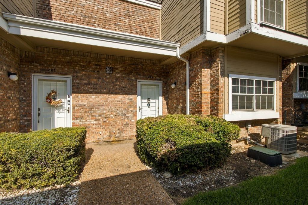 3550 Country Square Drive 304, Carrollton, TX 75006 — photo 1