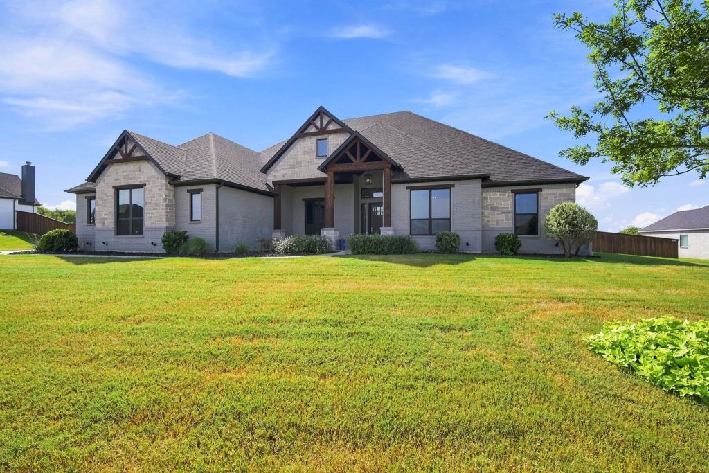 400 Dove Meadow Trail, Waxahachie, TX 75167 — photo 1