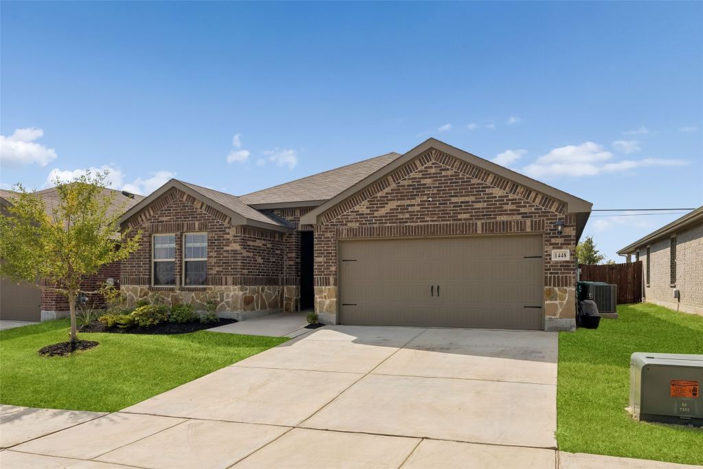 1448 Stuarts Forest Drive