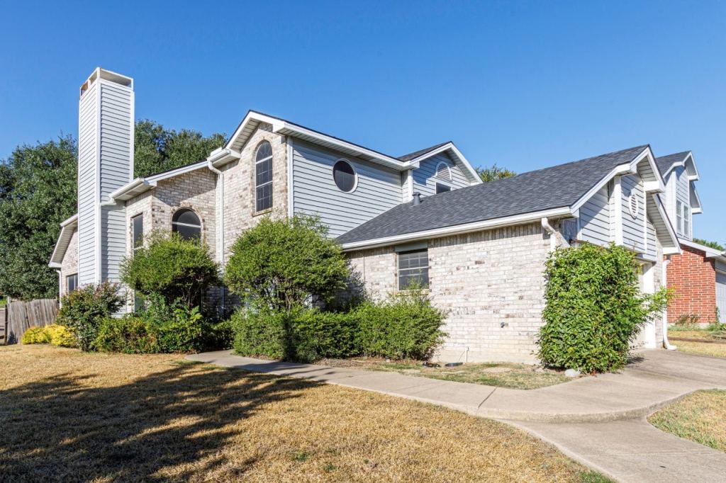 5303 Waterford Drive, Mesquite, TX 75150 — photo 1