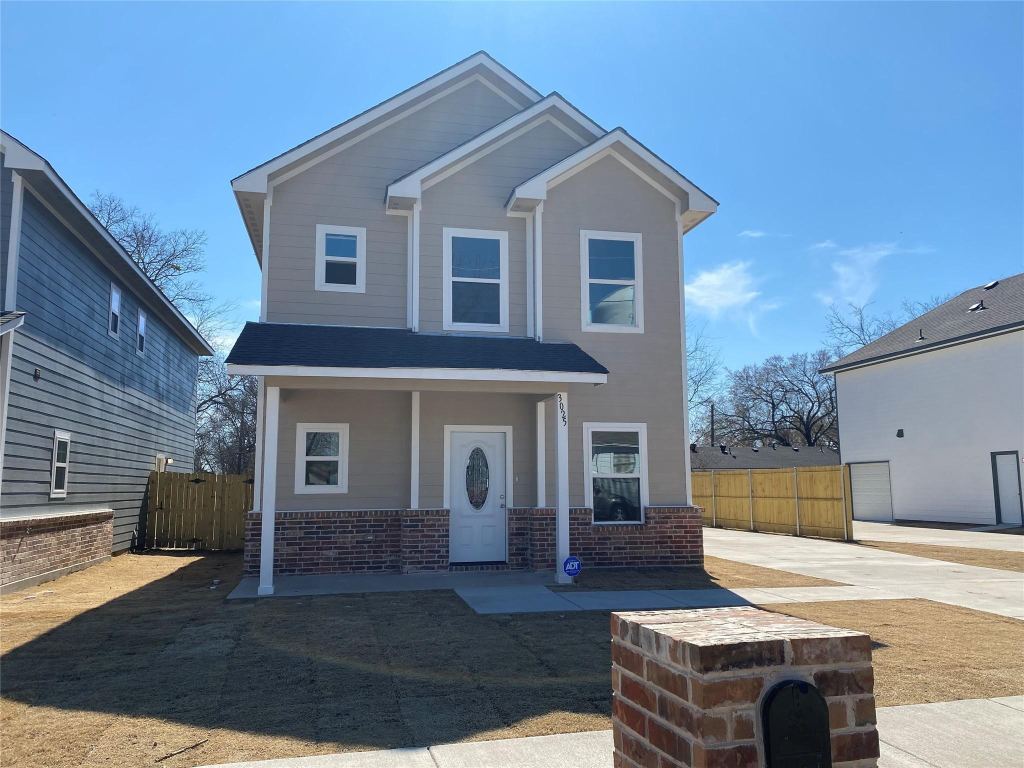 3025 Barling, Greenville, TX 75401 — photo 1