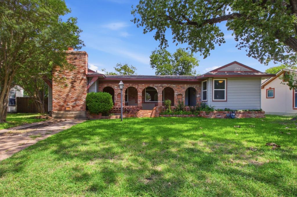1625 Meadowbrook Drive, Garland, TX 75042 — photo 1