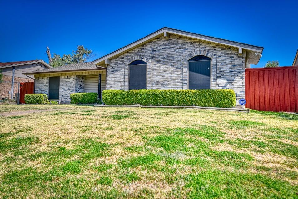 3224 Rockne Lane, Mesquite, TX 75150 — photo 1