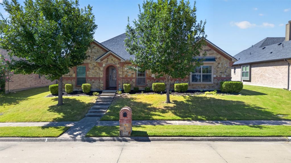 1109 Northwood Lane, Royse City, TX 75189 — photo 1