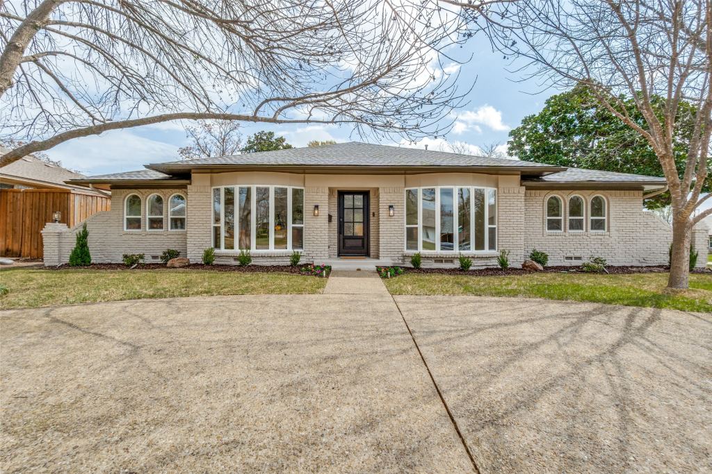 9406 Arborhill Drive, Dallas, TX 75243 — photo 1