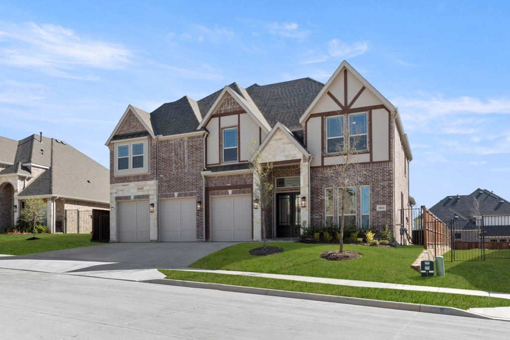 10020 La Frontera Drive, Fort Worth, TX 76179 — photo 1