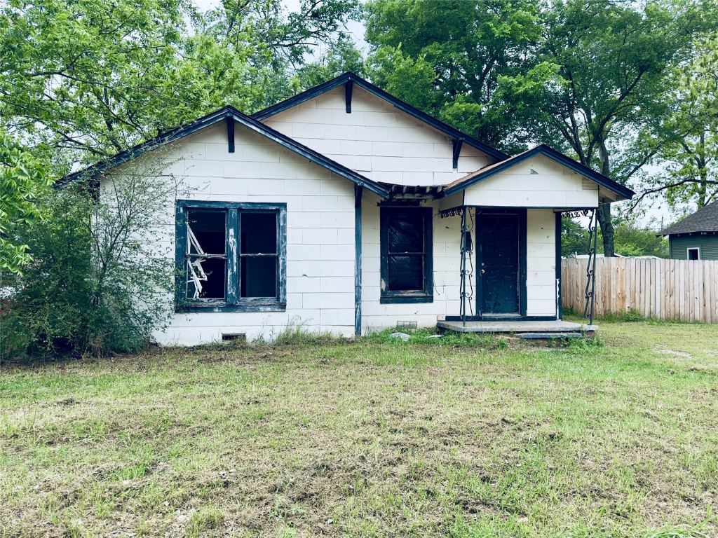 117 Foscue Street, Sulphur Springs, TX 75482 — photo 1