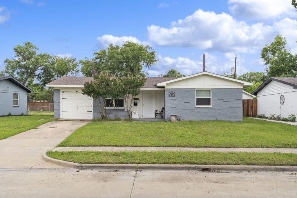 517 Hardy Drive, Garland, TX 75041 — photo 1