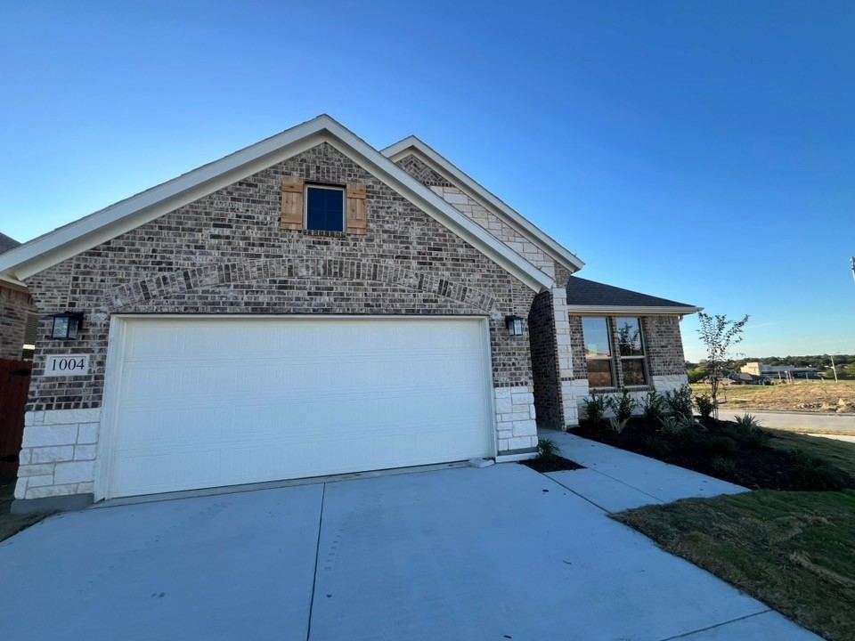 1004 Elmstead Drive