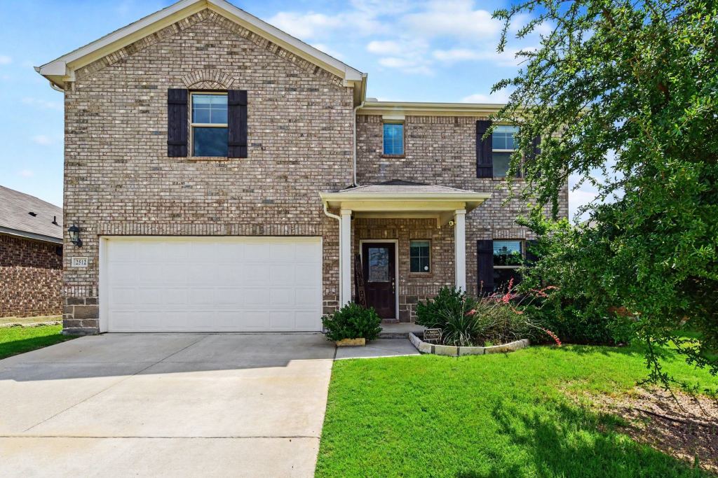 2512 Real Quiet Drive, Forney, TX 75126 — photo 1