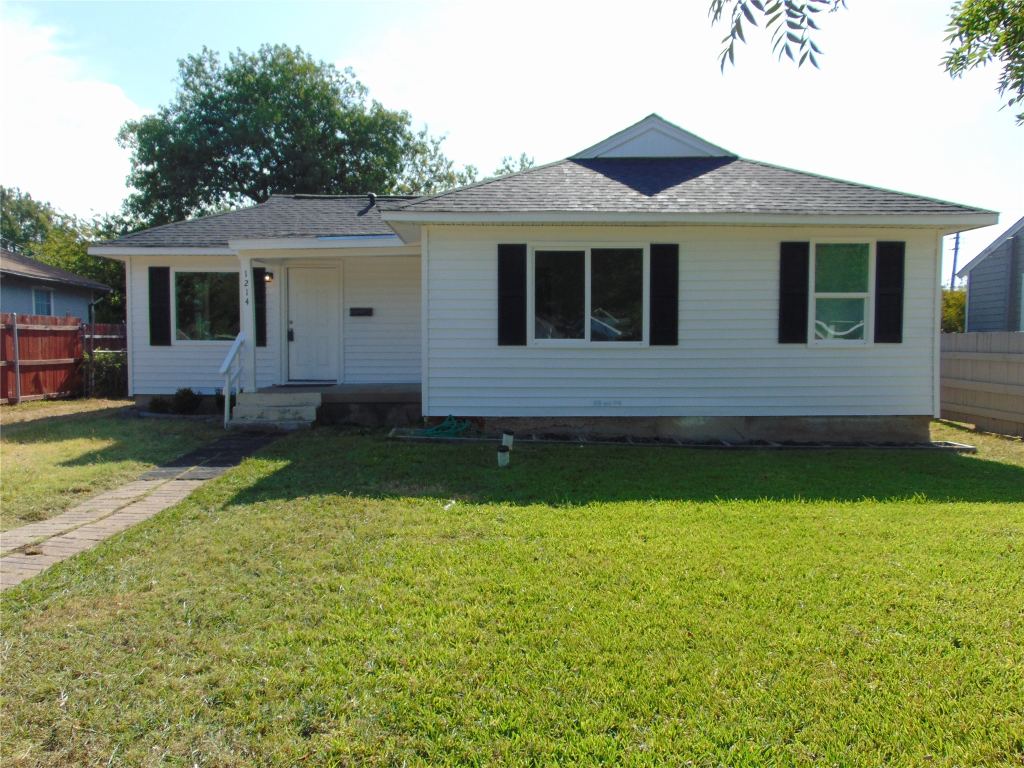 1214 19th Street, Grand Prairie, TX 75050 — photo 1