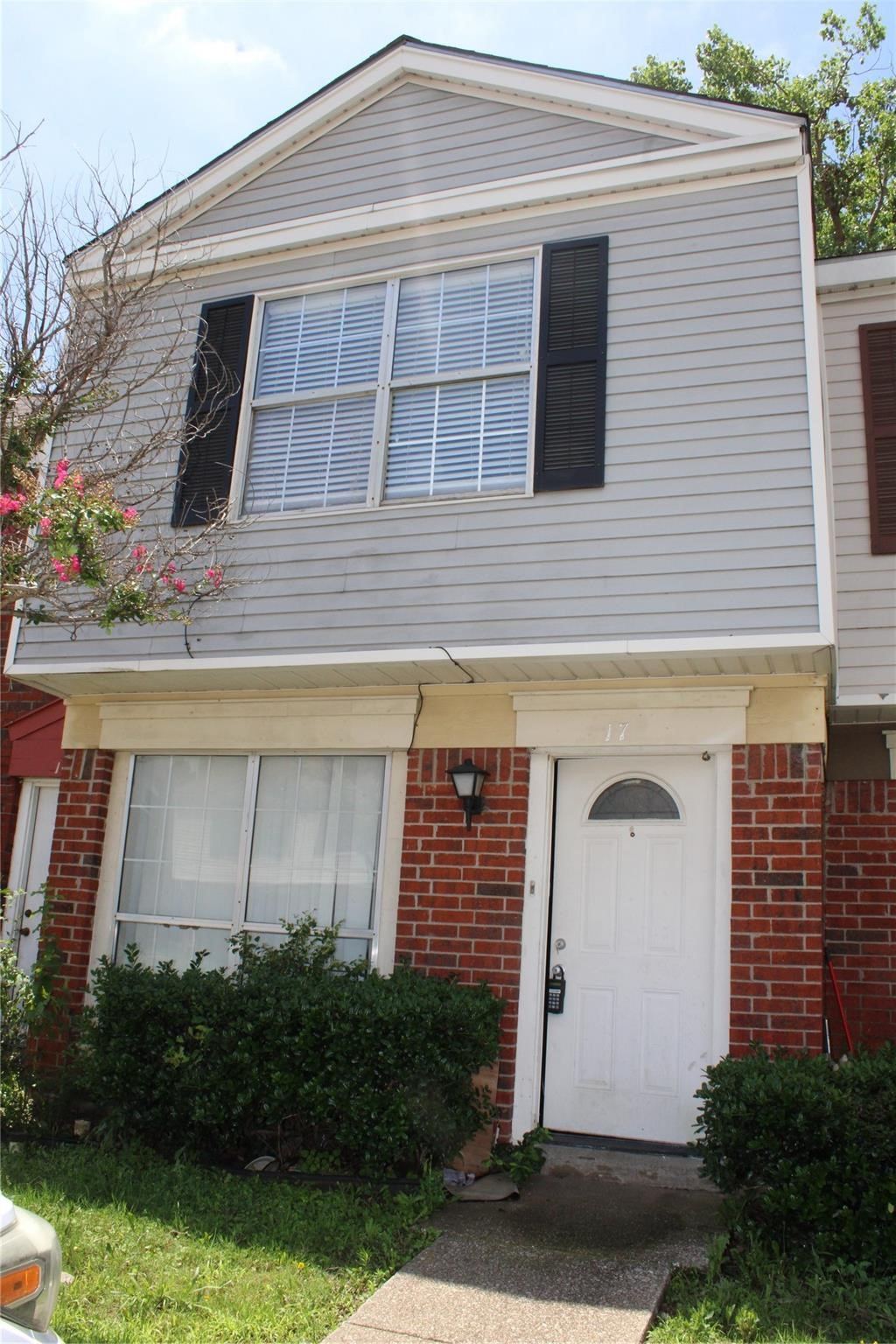 10500 Lake June Road I07, Dallas, TX 75217 — photo 1