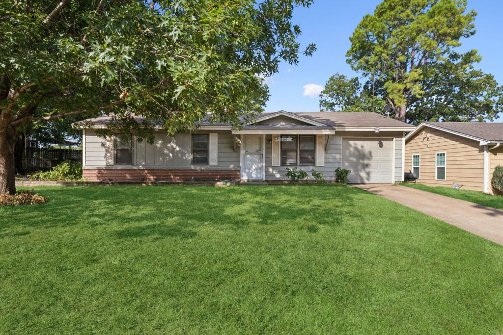 809 Helen Drive, Bedford, TX 76022 — photo 1