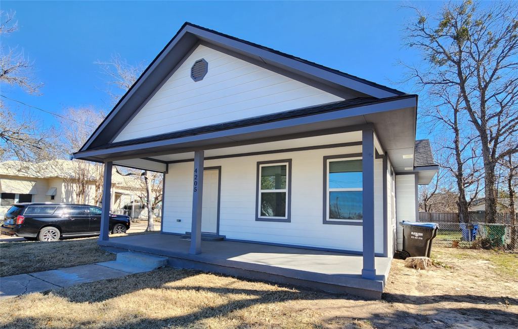 4205 Stuart Street, Greenville, TX 75401 — photo 1