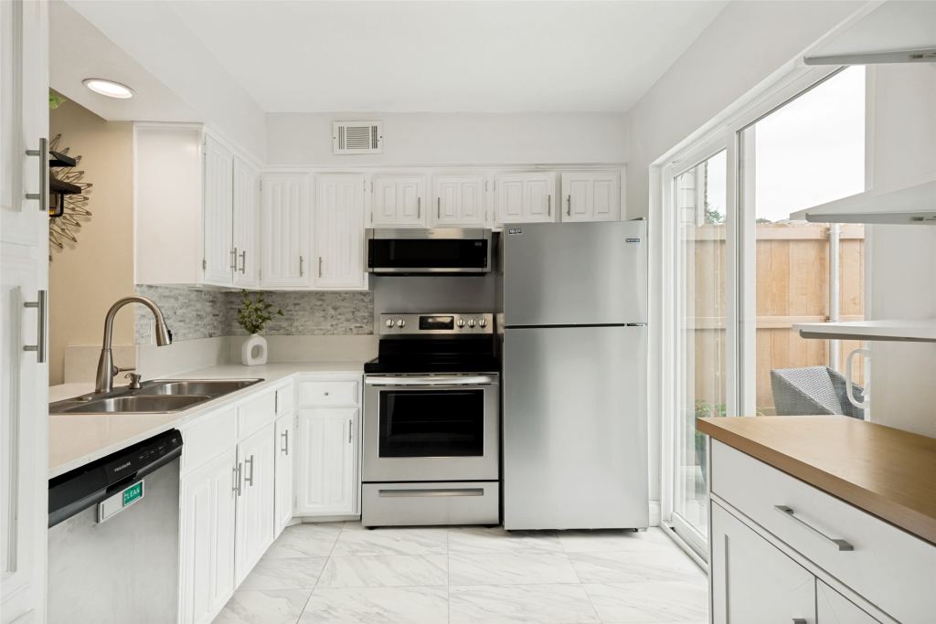 839 Dublin Drive 2