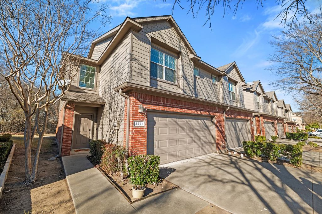 3221 Judge Holland Lane