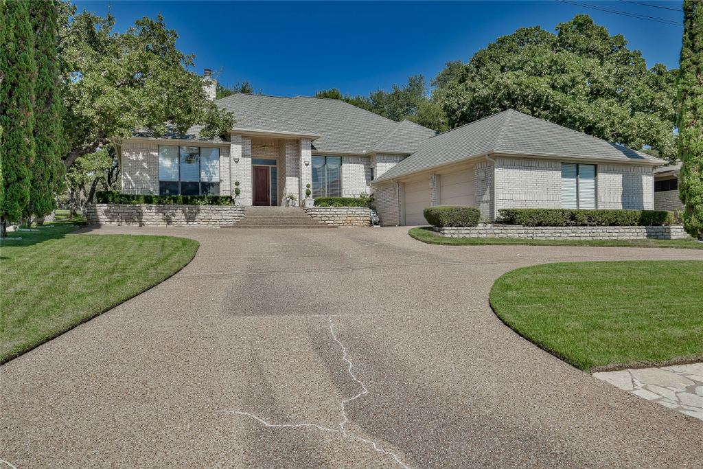 4922 Viejo, Granbury, TX 76049 — photo 1
