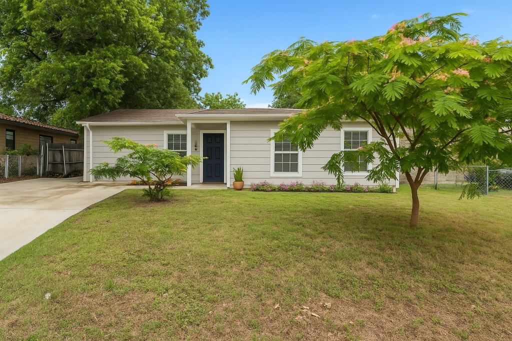 1503 Dale Drive, Arlington, TX 76010 — photo 1