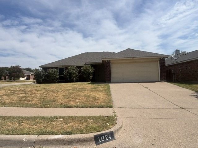 1024 Carlin Lane, Burleson, TX 76028 — photo 1