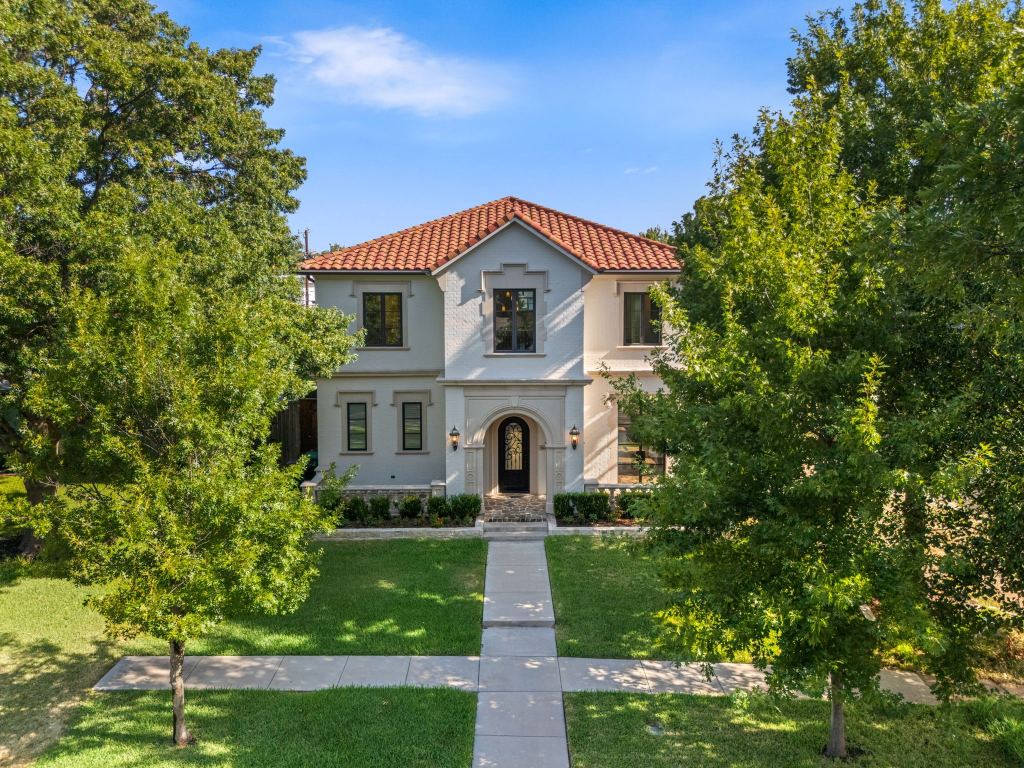 5616 Pershing Avenue, Fort Worth, TX 76107 — photo 1