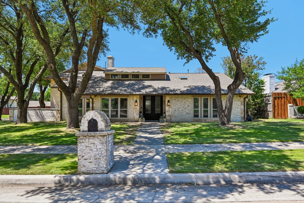 1501 Northland Street, Carrollton, TX 75006 — photo 1