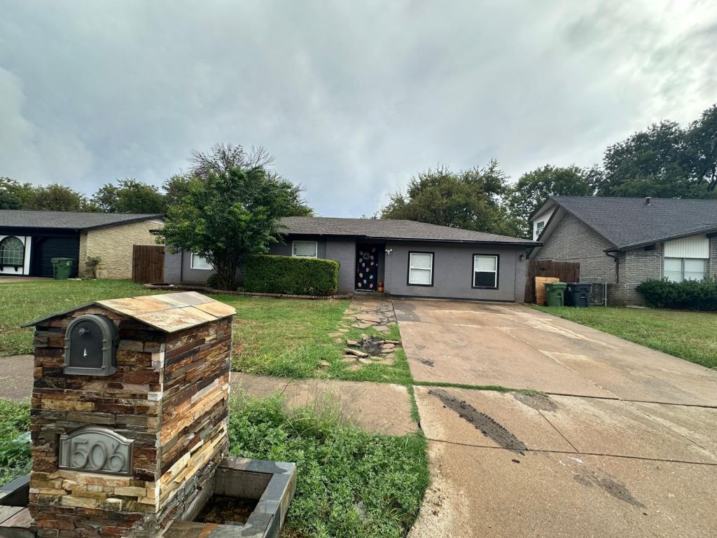 1506 Shelmar Drive, Arlington, TX 76014 — photo 1