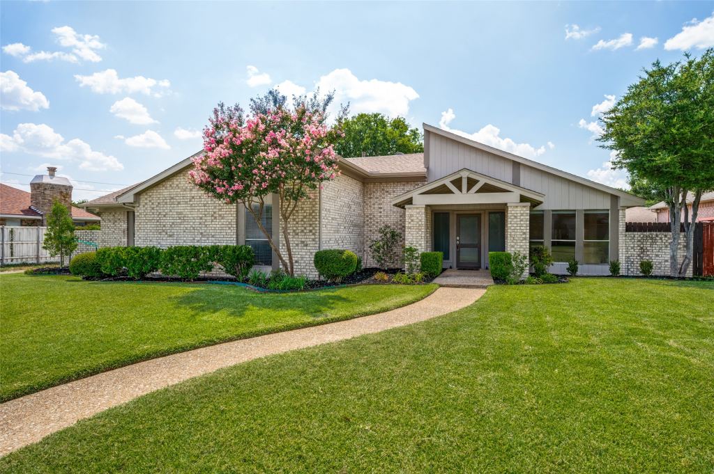 2005 Stain Glass Drive, Plano, TX 75075 — photo 1