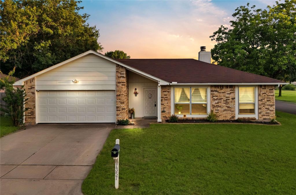 7357 Channel View Drive, Fort Worth, TX 76133 — photo 1