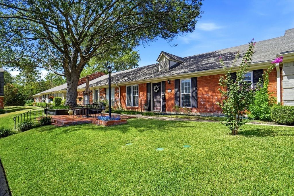 5006 Lake Shore Drive, Waco, TX 76710 — photo 1