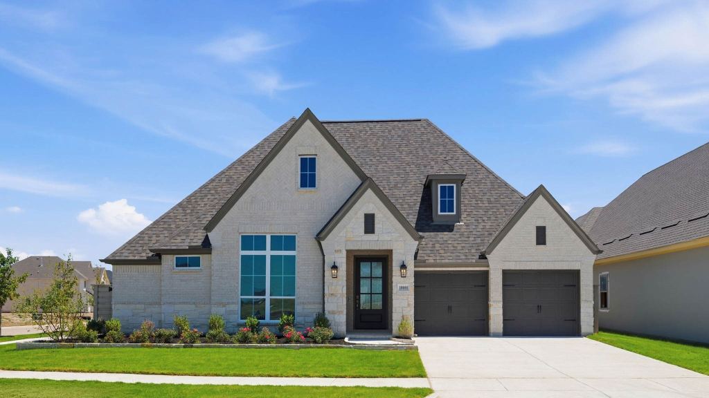 10001 Sagehawk Drive