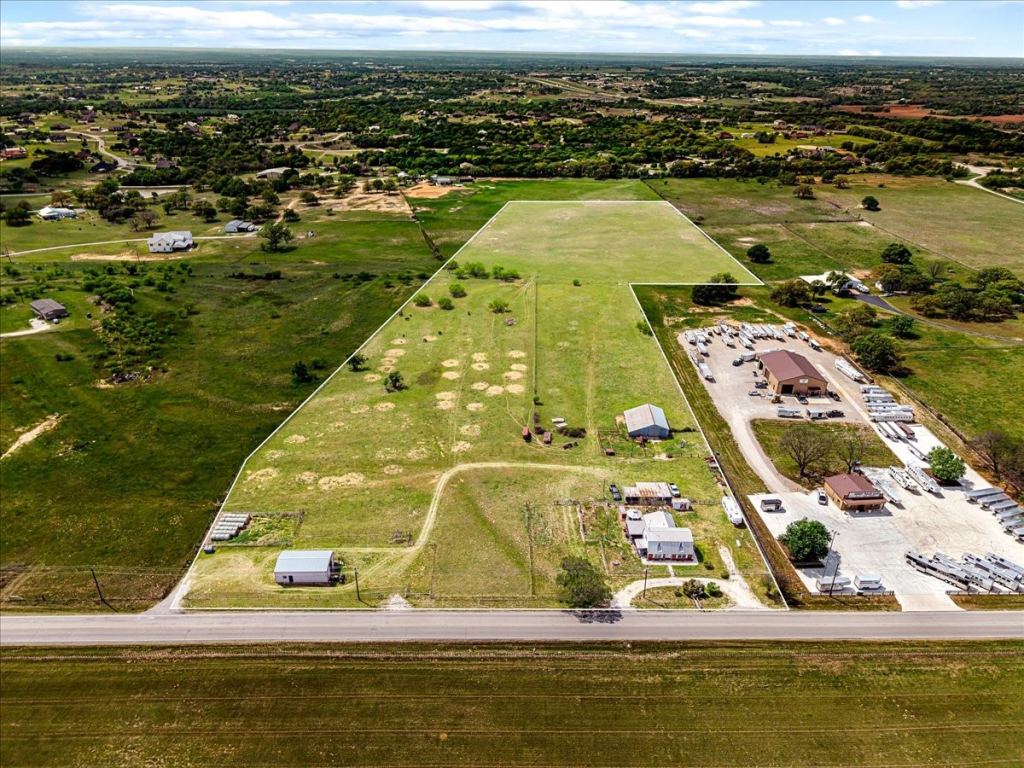 806 Dennis Road, Weatherford, TX 76087 — photo 1