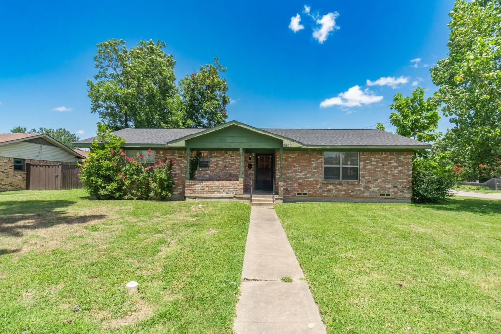 3500 Nashville Avenue, Greenville, TX 75402 — photo 1